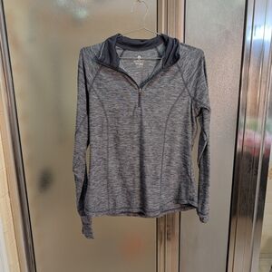 Old Navy Active Heathered Gray Top
